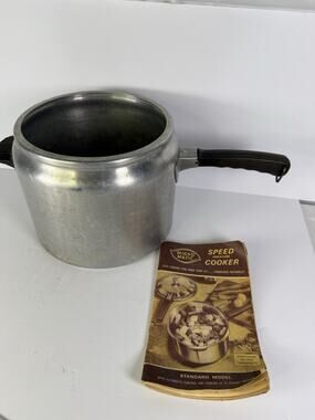 Vintage Mirro-Matic M-3607 6 QT Pressure Cooker Pot Only, With Original Manual
